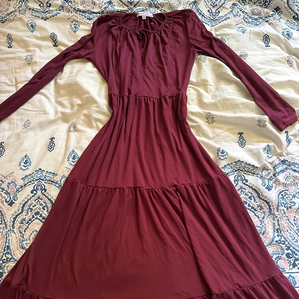 Velvet Torch Maxi Burgundy Dress Size M